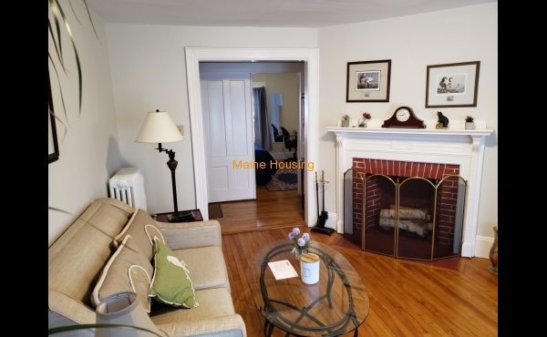 8 Spring Street Apt #4, Westbrook, ME- Rebecca Palmer 207-671-4763  wamrentals@gmail.com