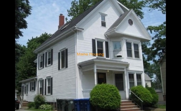 115 Forest Street Apt #3 Westbrook, ME- Scott Payson,   scottp0207@gmail.com