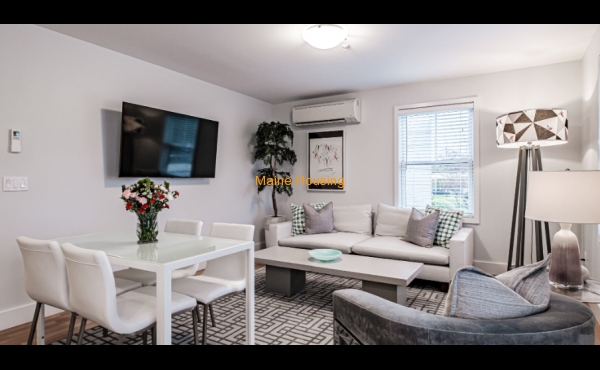 Two Bedroom Apartment: 223 Cumberland Ave Unit 2B 
